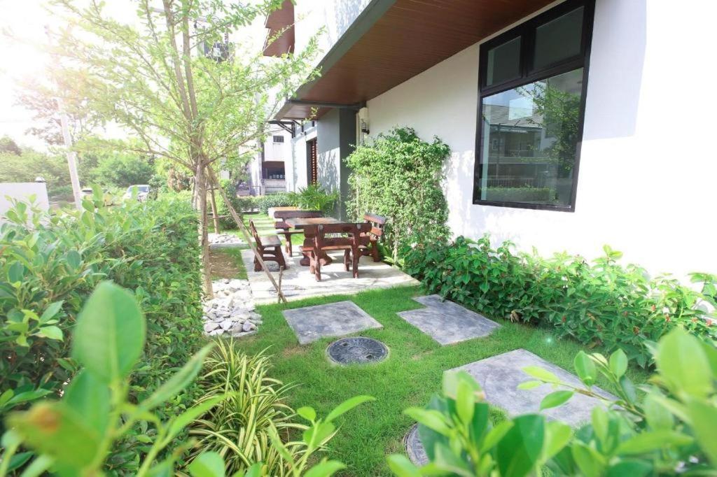 Luxsna Residence Hat Yai Εξωτερικό φωτογραφία